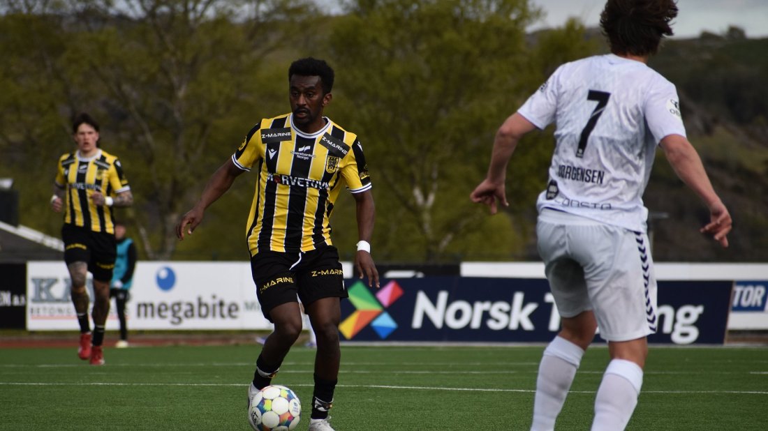Horenus Tadesse og EIK håper å slå tilbake mot Stabæk etter en tung periode i mai.